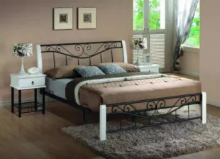 Kovová manželská posteľ 160×200 cm v elegantnom dizajne