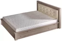 Kvalitná posteľ v modernom dekore s úložným priestorom