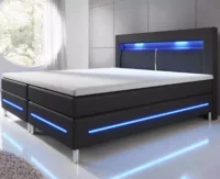 Čierna čalúnená manželská posteľ s modrým LED osvetlením