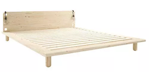 Nízka drevená posteľ s kvalitným roštom