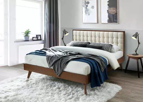 Krásna moderná a kvalitná manželská posteľ
